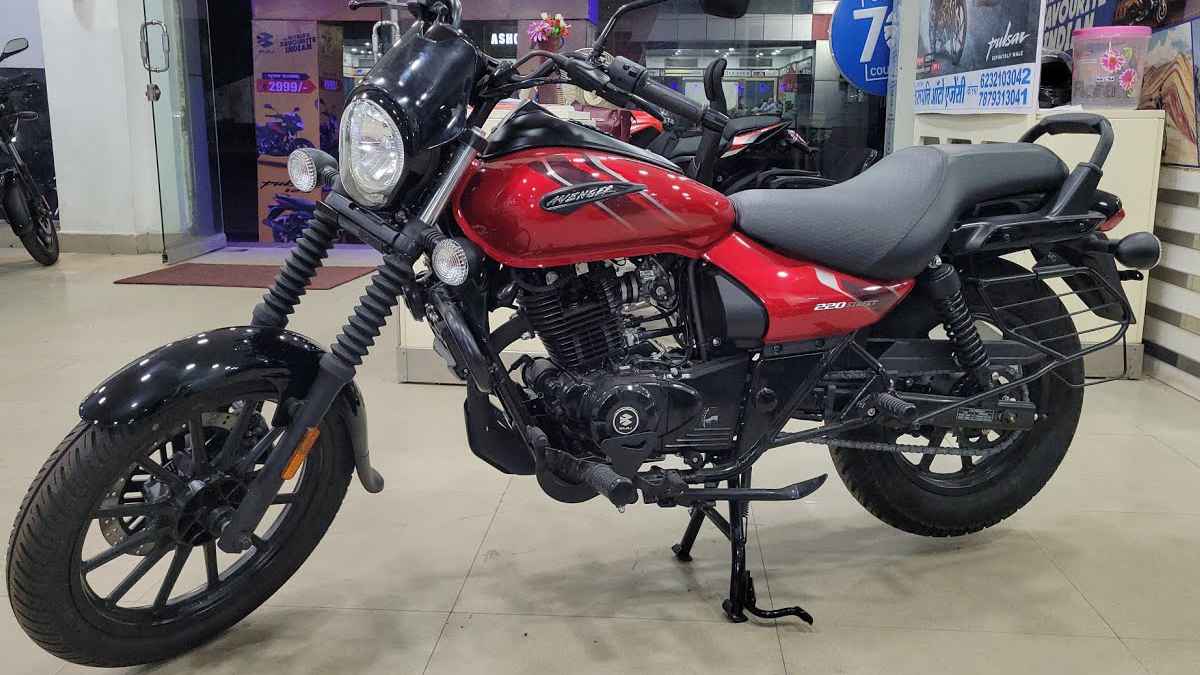 बजाज एवेंजर स्ट्रीट 220 भारत में फिर से होगी लॉन्च! डिटेल्स हुई लीक