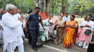 Bihar News, Bihar CM Nitish Kumar, Security pension, Bihar, Latest News, बिहार समाचार, बिहार के सीएम नीतीश कुमार, सुरक्षा पेंशन, बिहार, ताज़ा खबरें
