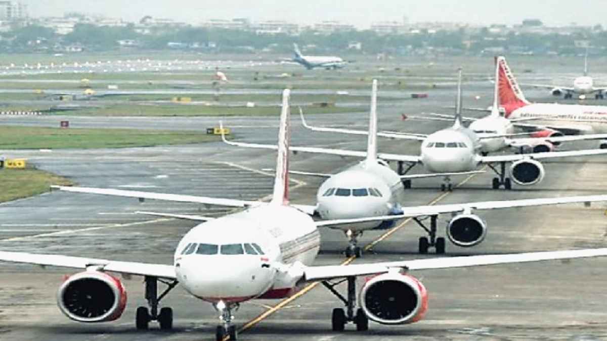 देश के बड़े एयरपोर्ट पर विमान सुरक्षा में मिलीं गंभीर खामियां, DGCA ने फ्लाइट को उड़ने से रोका