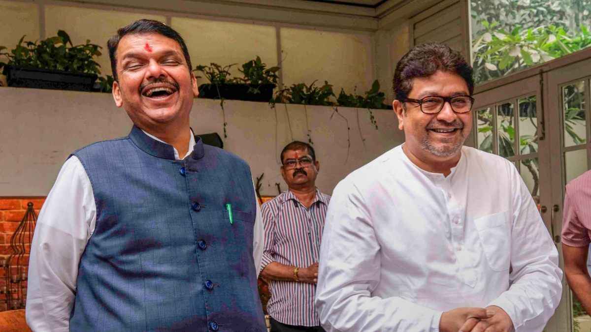 महाराष्ट्र में BMC चुनाव से पहले बड़ी सियासी हलचल, CM फडणवीस और राज ठाकरे की मुलाकात के क्या मायने है?
