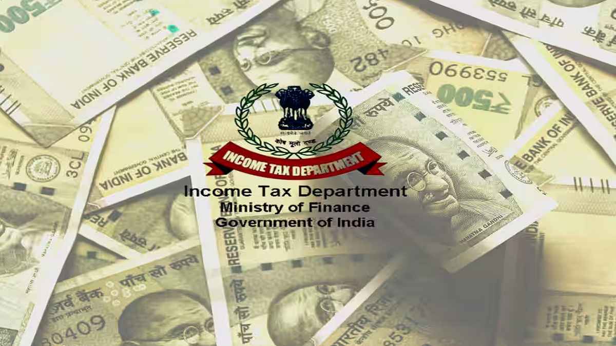 नोएडा में इनकम टैक्स टीम का छापा, शेयर कारोबारी के घर को खंगाला