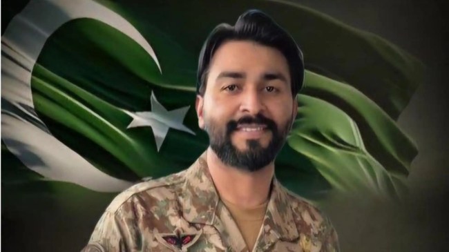 Major Moeez Abbas Shah killed