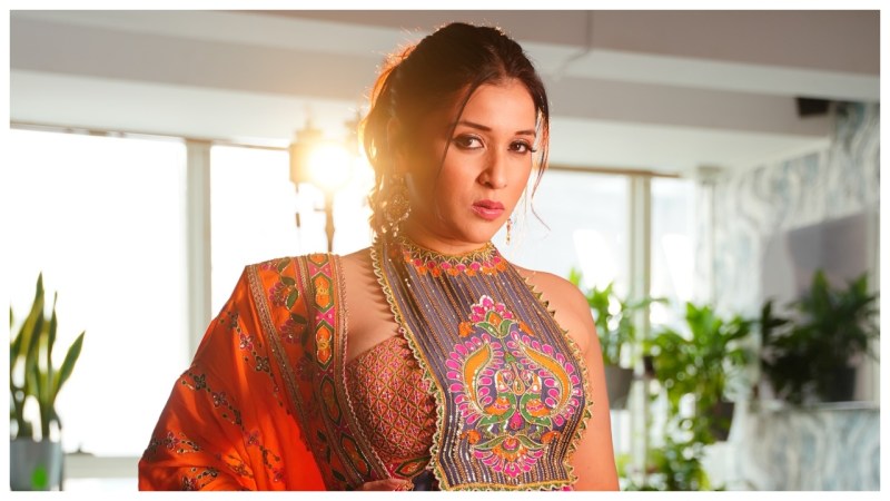 Mannara Chopra