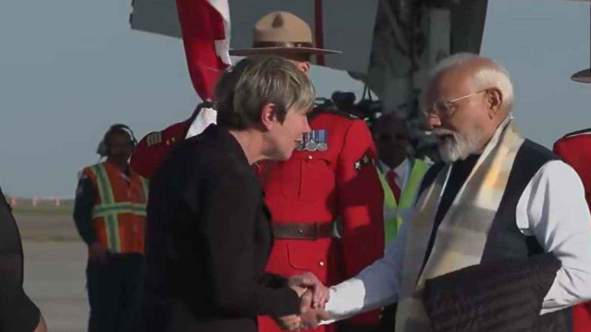 PM Modi Canada Visit: कनाडा पहुंचे पीएम मोदी, G-7 समिट में लेंगे हिस्सा, जानें कैसा है प्रवासियों में उत्साह?
