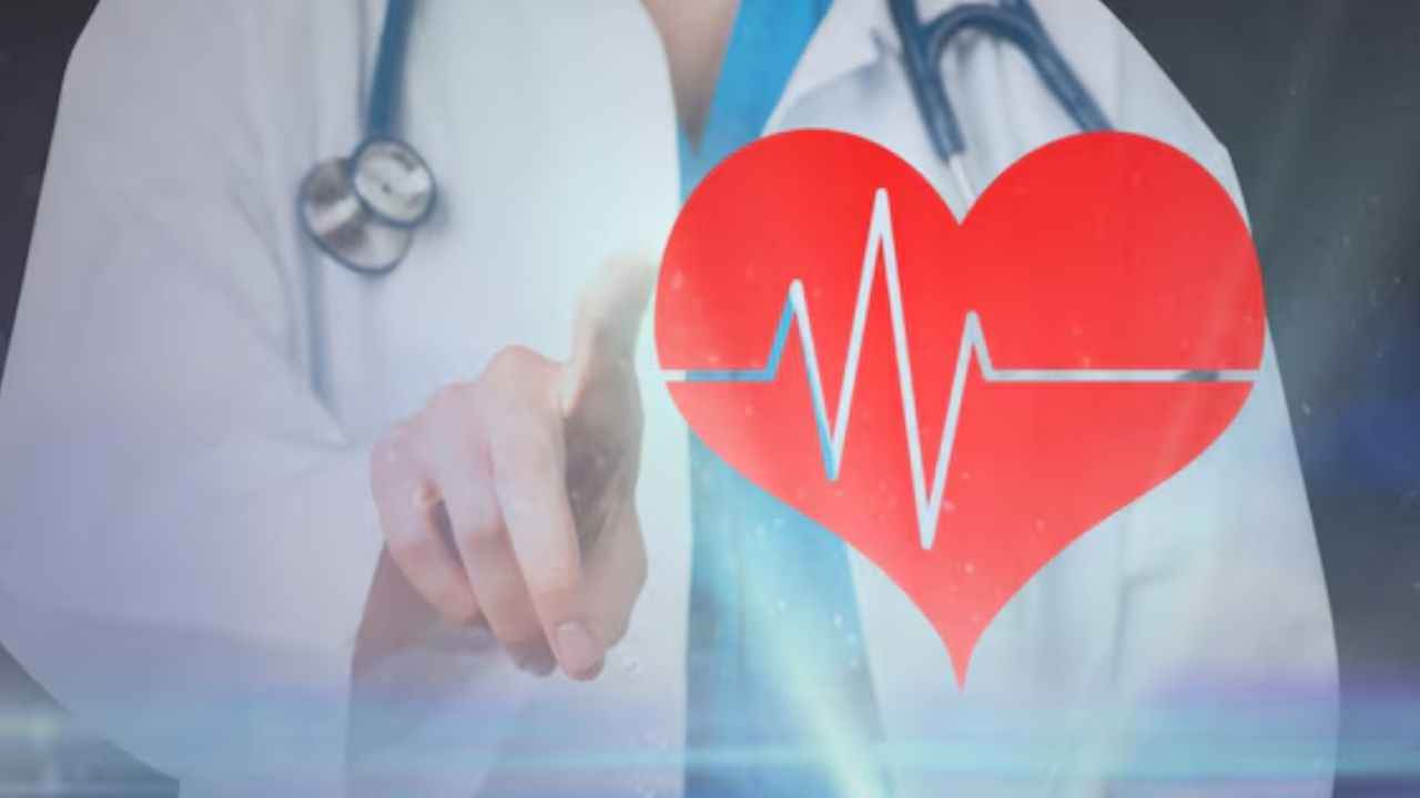 Heart Health: ये 3 आदतें हैं हार्ट की बीमारी के लिए रामबाण इलाज, जानें क्या कहते हैं एक्सपर्ट  