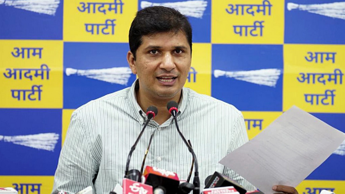 'CM रेखा गुप्ता बताएं, वजीरपुर के 350 झुग्गी वालों को कहां मकान दिया'? सौरभ भारद्वाज का सरकार पर हमला