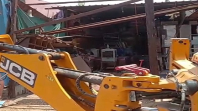 Ghaziabad News, Ghaziabad Development Authority, Bulldozer Action, Latest News, गाजियाबाद खबर, गाजियाबाद विकास प्राधिकरण, बुलडोजर कार्रवाई, ताजा खबर