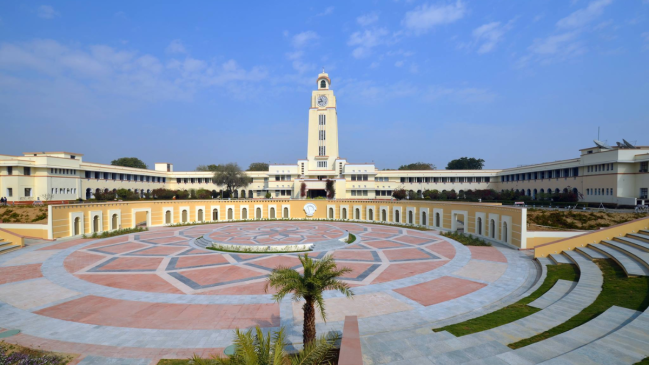 टॉप इंजीनियरिंग इंस्टीट्यूट