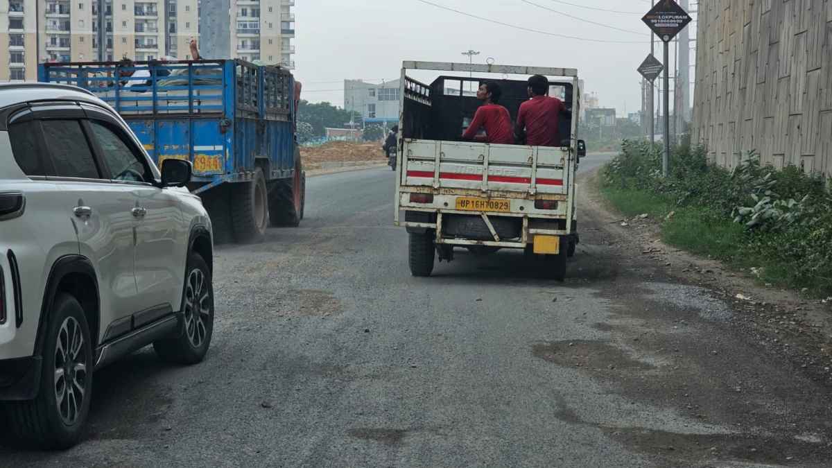130 Meter Road