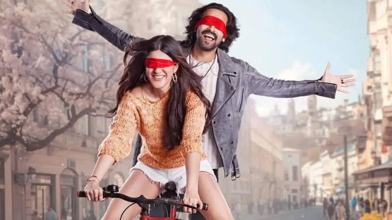 Aankhon Ki Gustaakhiyan Review