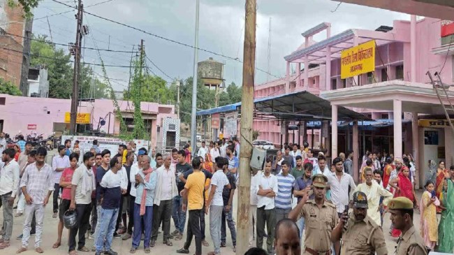 Uttar Pradesh News, Azamgarh Crime News, UP Police, Azamgarh,