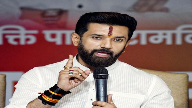 Union minister Chirag Paswan, NDA Gorvernment, Bihar News, Bihar Police, Chandan Mishra Murder, Patna Police, Paras Hospital, Patna News, CM Nitish Kumar, केंद्रीय मंत्री चिराग पासवान, एनडीए सरकार, बिहार समाचार, बिहार पुलिस, चंदन मिश्रा हत्याकांड, पटना पुलिस, पारस अस्पताल, पटना समाचार, मुख्यमंत्री नीतीश कुमार