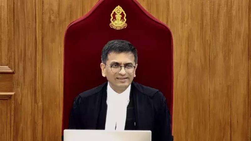 DY Chandrachud bungalow issue