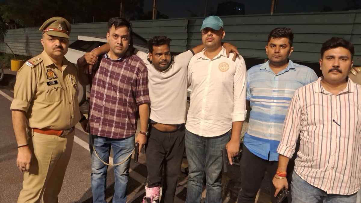 Noida News: नोएडा में डबल एनकाउंटर, दो बदमाश हुए पुलिस की गोली का शिकार