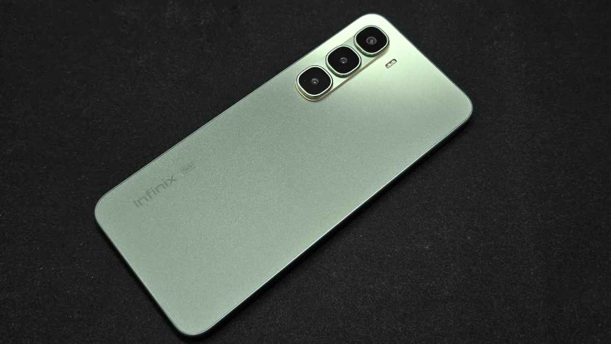 Infinix का सबसे सस्ता AI स्मार्टफोन, गेमिंग के लिए है खास, जानिए कैसी है परफॉरमेंस
