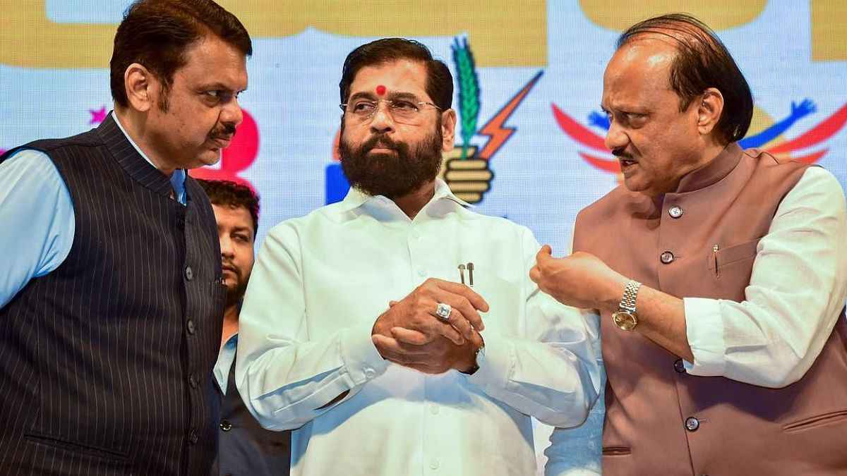 महाराष्ट्र सरकार में हो सकता है बड़ा उलटफेर, कई मंत्रियों पर गिरेगी गाज!