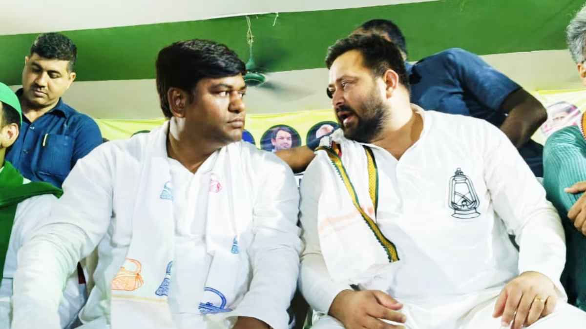 Bihar Election 2025: मुकेश सहनी के एजेंडे ने बढ़ाई तेजस्वी यादव की मुश्किलें, क्या दोहराएंगे 2020 वाला इतिहास