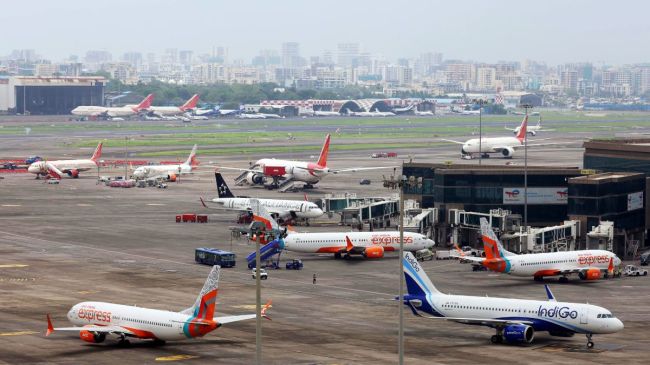 Mumbai Airport | Bomb Threat |