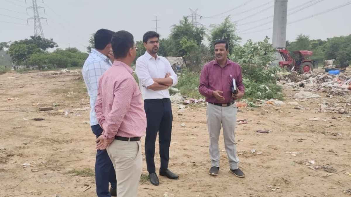 Noida Airport Connectivity Inspection
