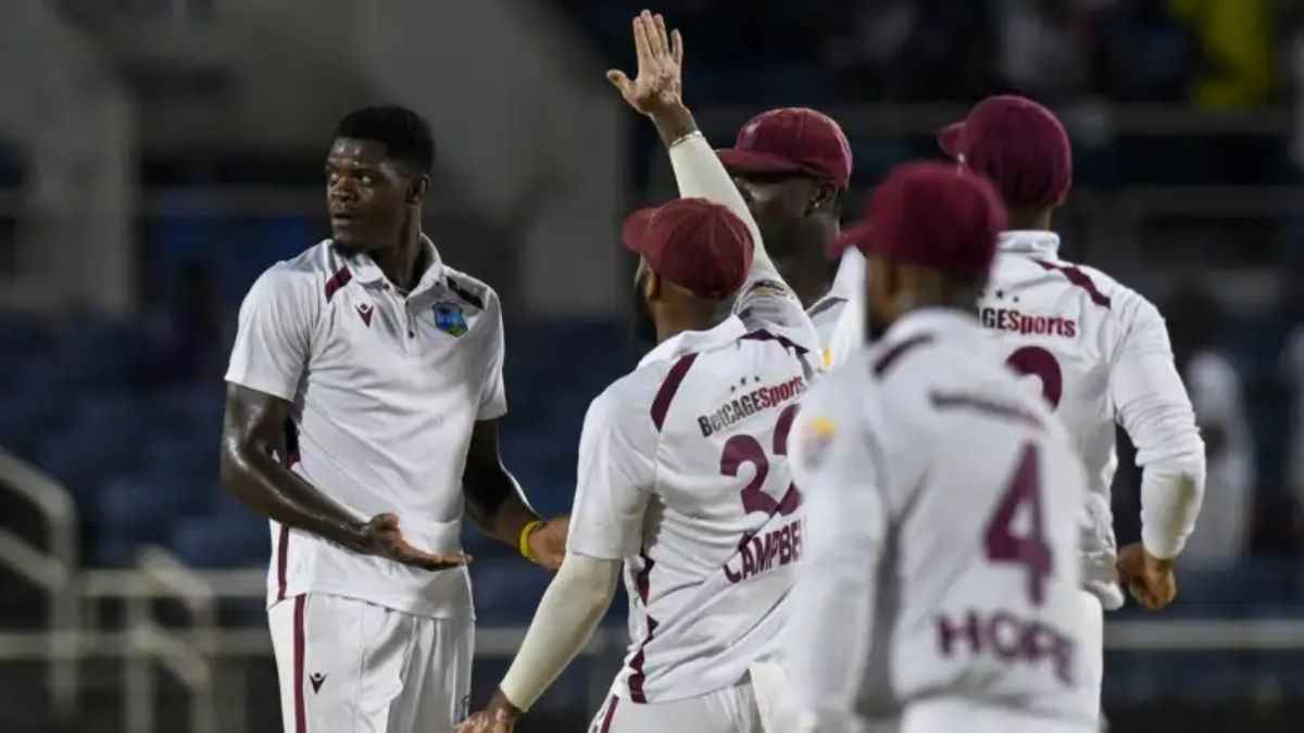 WI vs AUS: रोमांचक हुई तीसरे टेस्ट की जंग, दूसरी पारी में भी कंगारू बल्लेबाजों ने टेके घुटने
