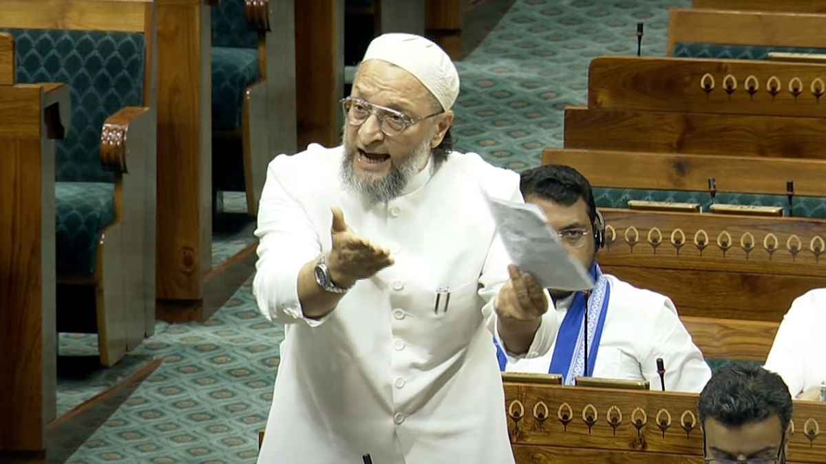 'मैं तो देखूंगा भी नहीं', ऑपरेशन सिंदूर पर चर्चा के दौरान भारत-पाकिस्तान मैच पर भड़के ओवैसी