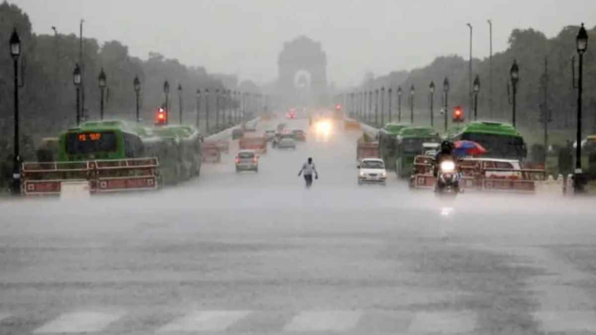Delhi Monsoon Update: सुहाना हुआ मौसम, अगले 2 दिन बरसेंगे बादल; उमस से भी मिलेगी राहत