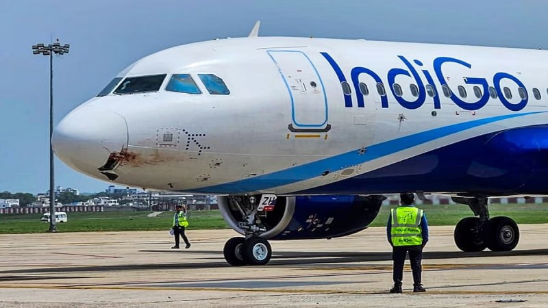 Indigo Flight, Ahmedabad Plane Crash, Engine Failure, Imphal, Delhi Airport, इंडिगो फ्लाइट, अहमदाबाद विमान दुर्घटना, इंजन फेल, इम्फाल, दिल्ली हवाई अड्डा