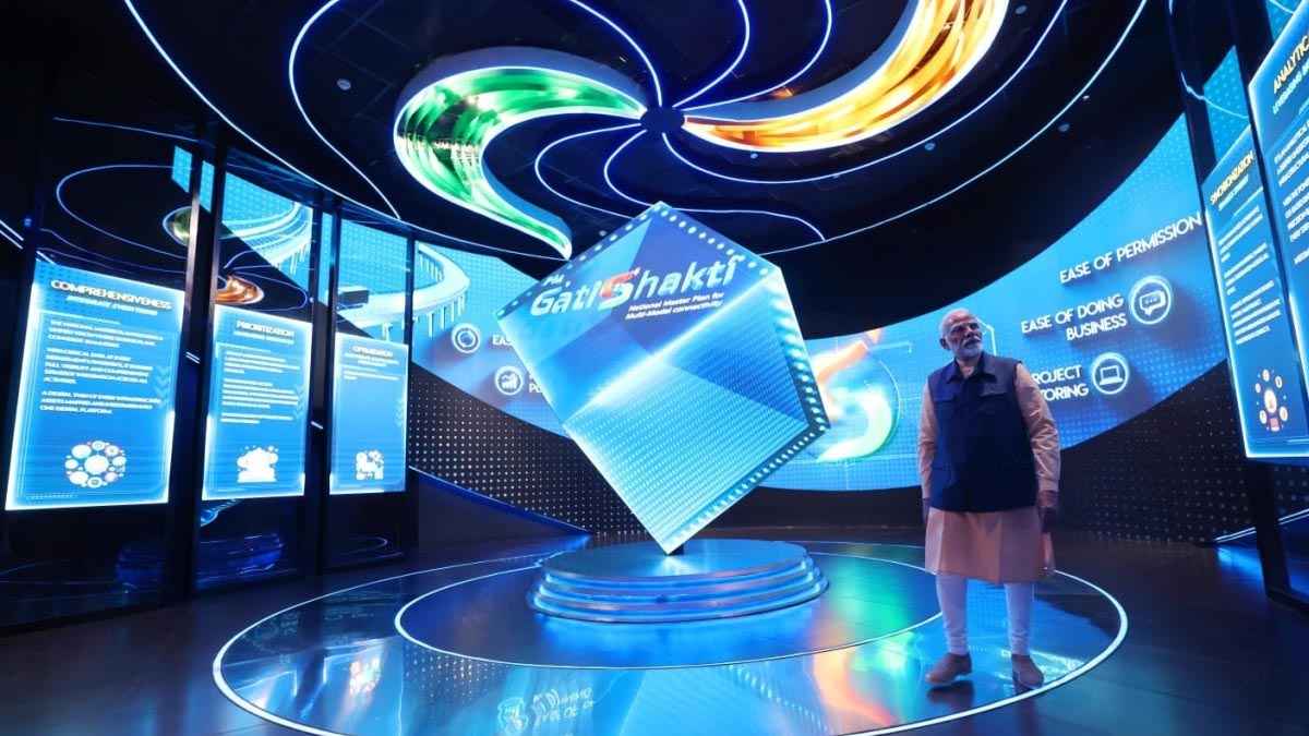 UPI से लेकर AI तक, पीएम नरेंद्र मोदी ने बताया भारत कैसे बना सुपर पावर