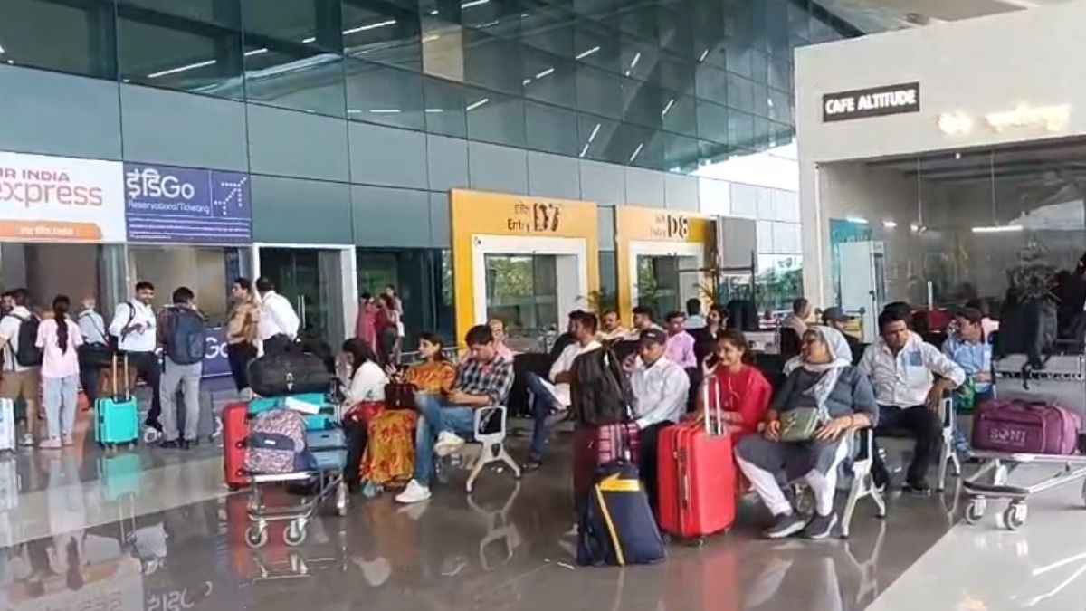 पटना एयरपोर्ट पर टला बड़ा हादसा, लैंडिंग के बाद अचानक दोबारा उड़ा प्लेन