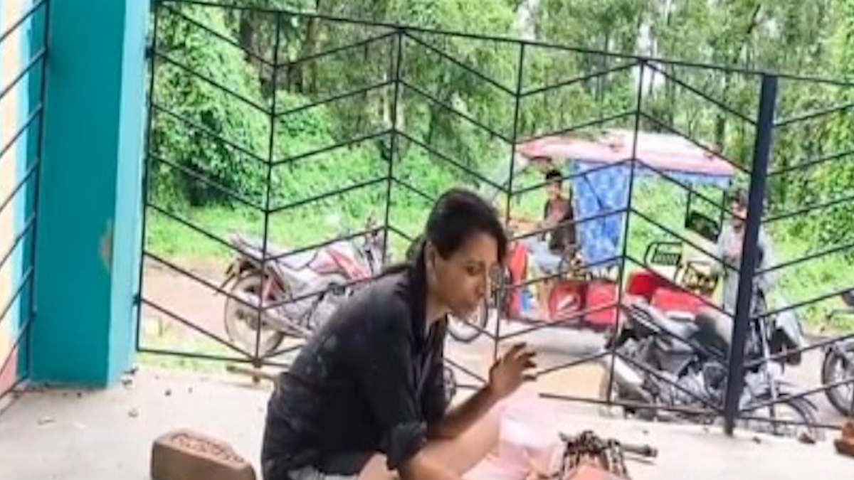 Naseeruddin Shah की एक्ट्रेस गलियों में भटकती मिली, रेस्क्यू के वक्त सुमी हर चौधरी की ऐसी थी हालत