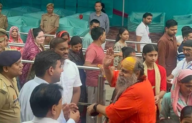 Ghaziabad News, Ghaziabad Police, Kanwariyas, Kanwar Yatra 2025, Ghaziabad DM, Ghaziabad Police Commissioner, Ghaziabad, Ghaziabad Latest News, गाजियाबाद खबर, गाजियाबाद, गाजियाबाद ताजा खबर, गाजियाबाद पुलिस, कांवड़ियां, कांवड़ यात्रा 2025, गाजियाबाद डीएम, गाजियाबाद पुलिस कमिश्नर