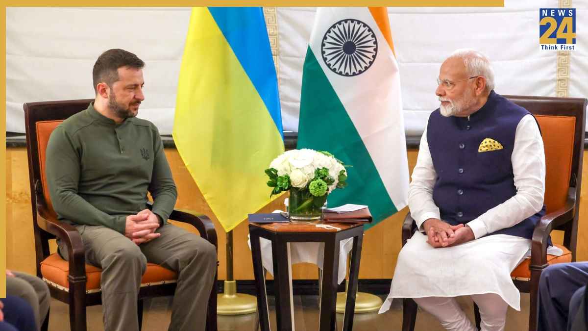 पीएम मोदी ने यूक्रेन के राष्ट्रपति जेलेंस्की से की बात, दिया हर संभव मदद का भरोसा
