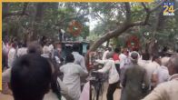 Uttar Pradesh News, Auraiya, Monkey Notes, Auraiya News, News 24, उत्तर प्रदेश समाचार, औरैया, मंकी नोट्स, औरैया समाचार, न्यूज 24