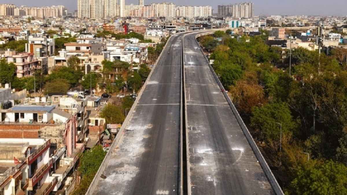 नोएडा में वाहनों के शोर का नहीं होगा असर, एलिवेटेड रोड पर लगाए जाएंगे साउंड बैरियर