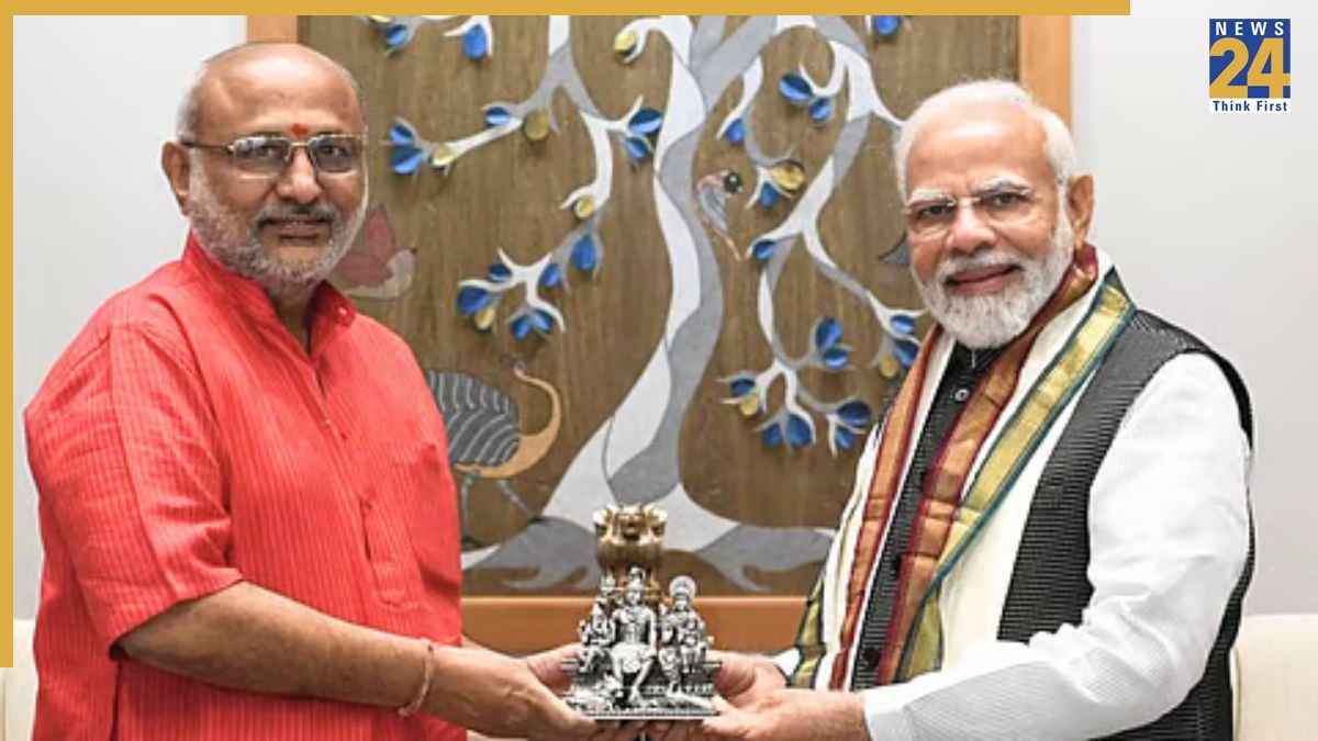 CP Radhakrishnan, Narendra Modi, RSS, BJP, CP Radhakrishnan Vice Presidential candidate, News 24, सीपी राधाकृष्णन, नरेंद्र मोदी, आरएसएस, भाजपा, सीपी राधाकृष्णन उपराष्ट्रपति पद के उम्मीदवार, न्यूज़ 24