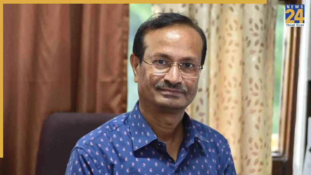 कौन हैं महाराष्ट्र विधानसभा चुनाव के गलत डेटा के लिए माफी मांगने वाले संजय कुमार? जिनकी पोस्ट से मचा सियासी बवाल