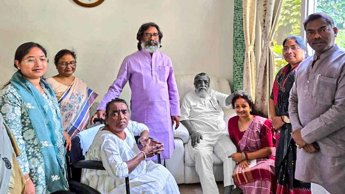 Shibu Soren Death: बेटा राज्य का सीएम, खुद 11 बार रहे सांसद, जानें परिवार में कौन-कौन