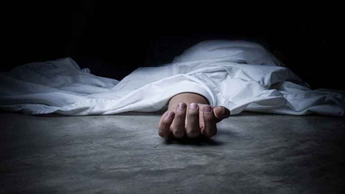 नागपुर में इंसानियत हुई शर्मसार, पत्नी के शव को बाइक पर बांधकर ले जाने को मजबूर हुआ पति