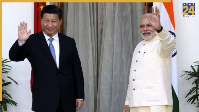 PM Modi, XI Jinping, India China, SCO Meeting, Foreign Secretary Vikram Misri, Economic ties, terrorism, direct flights, Trump Tariff, News24, प्रधानमंत्री मोदी, शी जिनपिंग, भारत चीन, एससीओ बैठक, विदेश सचिव विक्रम मिस्री, आर्थिक संबंध, आतंकवाद, सीधी उड़ानें, ट्रंप टैरिफ, न्यूज़24