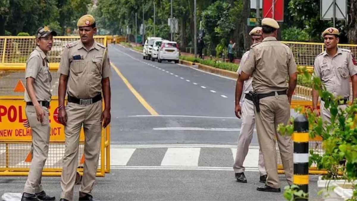 दिल्ली NCR जाना है तो सावधान! Traffic Police ने जारी की एडवाइजरी