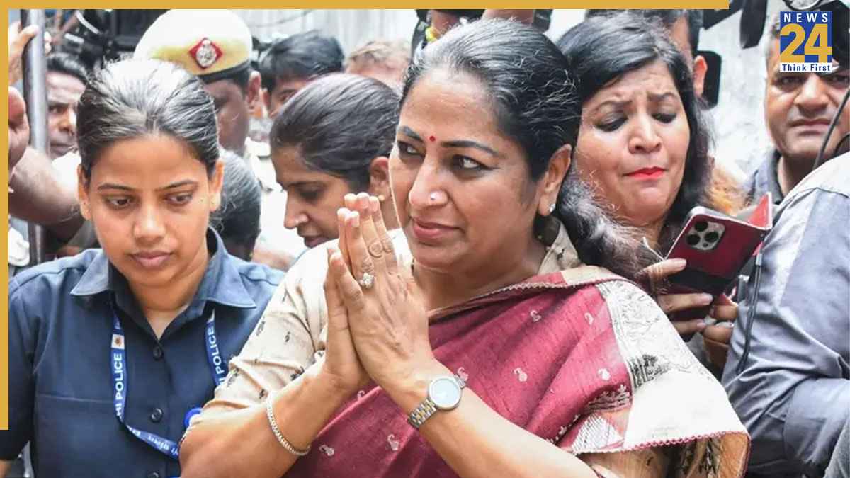 सीएम रेखा गुप्ता पर हमले की वजह सामने आई।