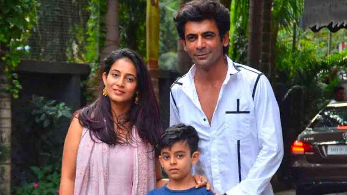 कौन हैं Sunil Grover की पत्नी आरती ग्रोवर? लाइमलाइट से रहती हैं कोसों दूर