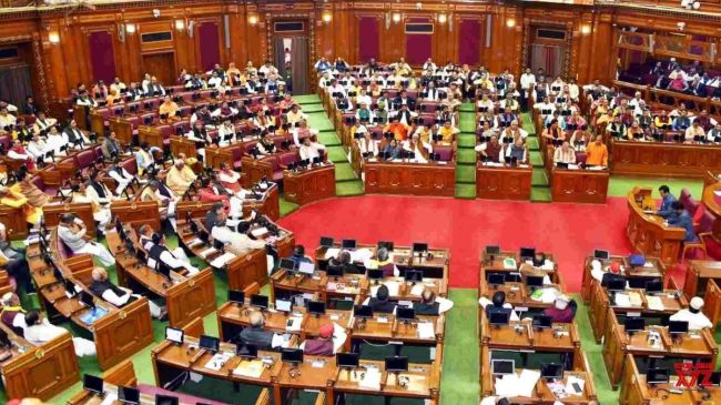 UP Assembly Session | CM Yodi Adityanath | Banke Bihar Mandir