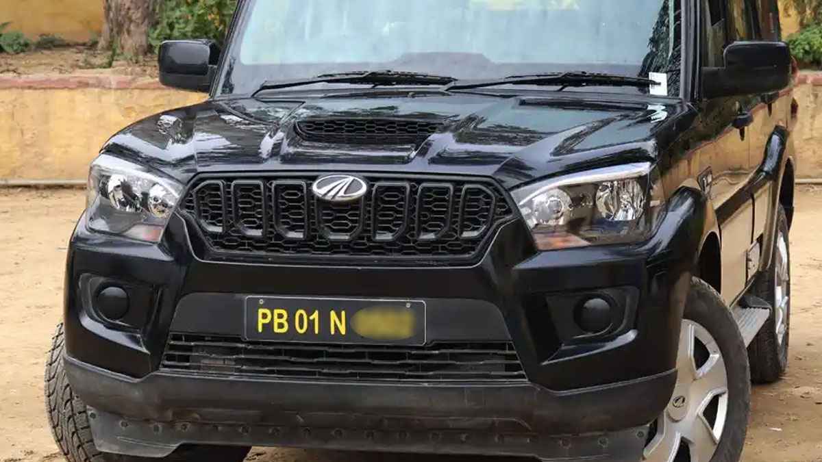 Black Number Plate: किसे मिलती है काली नंबर प्लेट? कैसे करें अप्लाई और क्या डॉक्यूमेंट चाहिए?