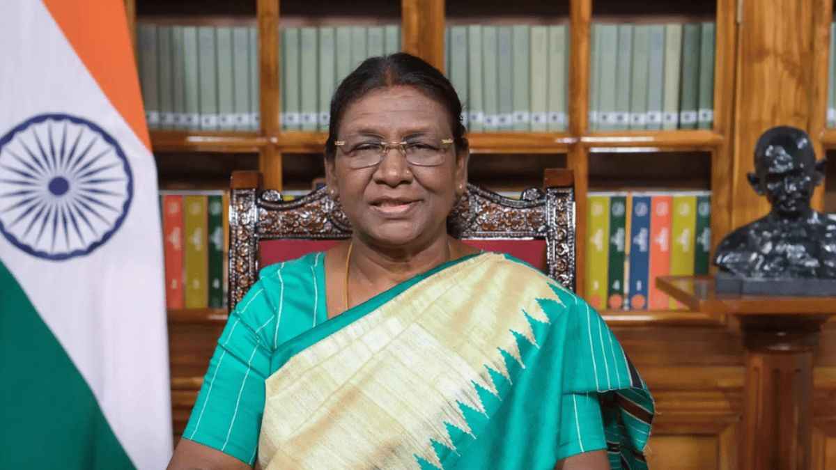 'जब राष्ट्र की रक्षा की बात आती है...', स्वतंत्रता दिवस की पूर्व संध्या पर राष्ट्रपति द्रौपदी मुर्मू का संबोधन