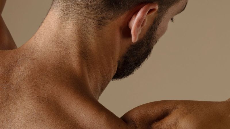 hair on back body