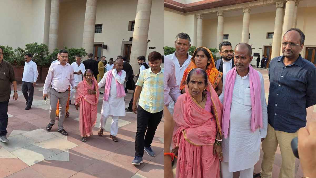 मृत दिखाए गए 'जिंदा' लोगों को पेश कर योगेंद्र यादव ने किया बड़ा दावा, बिहार SIR पर SC में क्या बोला चुनाव आयोग?