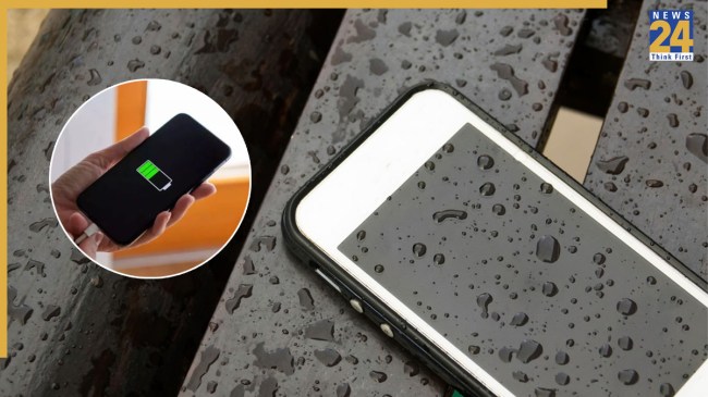 बरसात में फोन चार्जिंग से खतरा