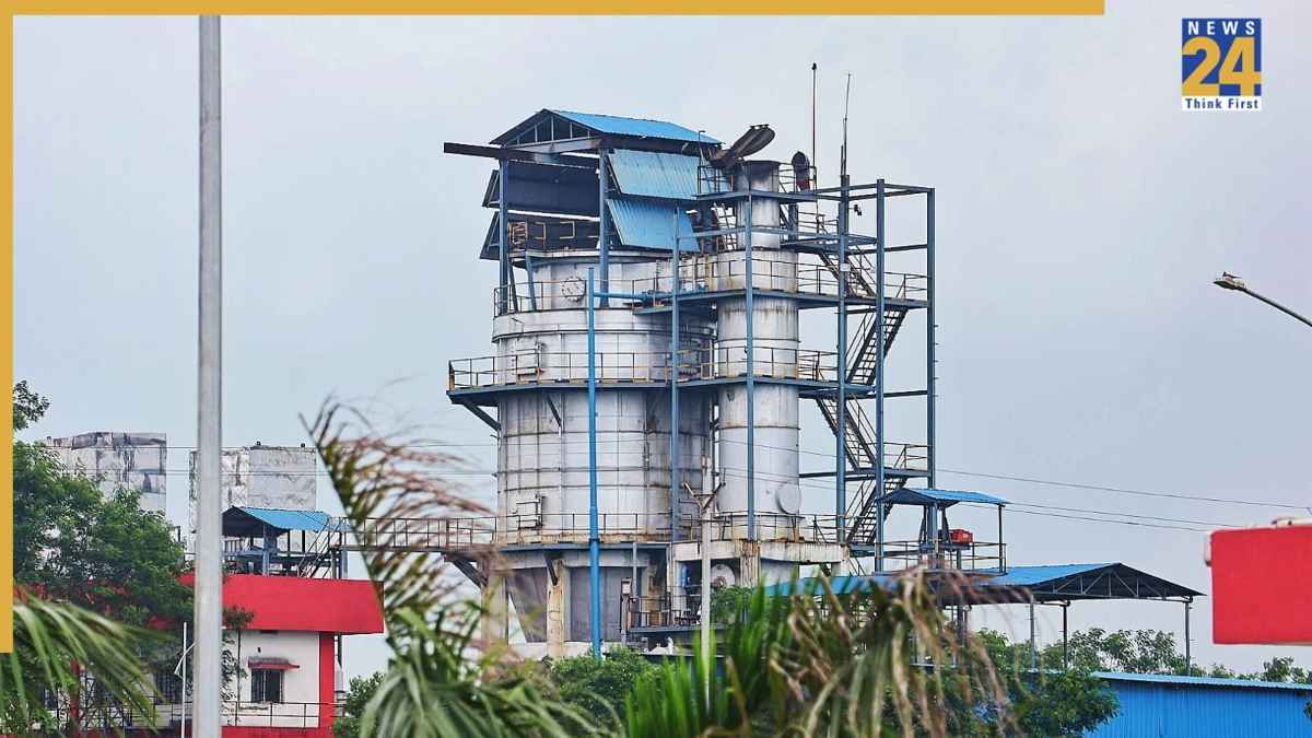 इंदौर के पीथमपुर में गैस लीकेज हुई।