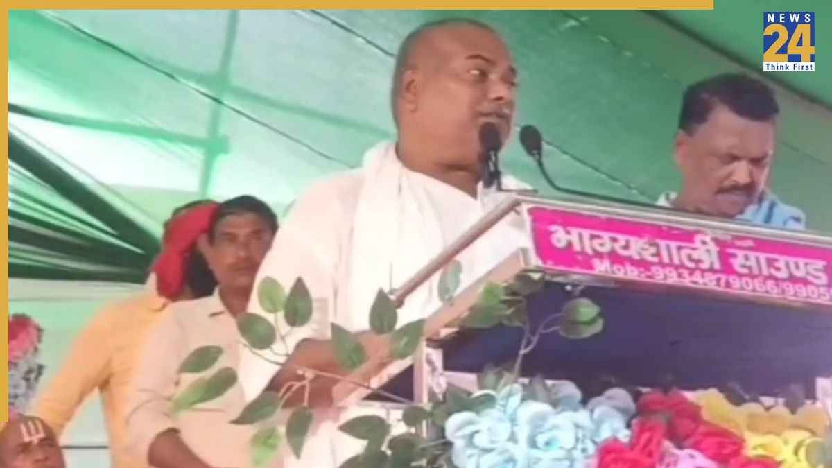 'हरियाणा-पंजाब से ले आए विदेशी…', RJD के पूर्व विधायक के तजस्वी की पत्नी पर बिगड़े बोल